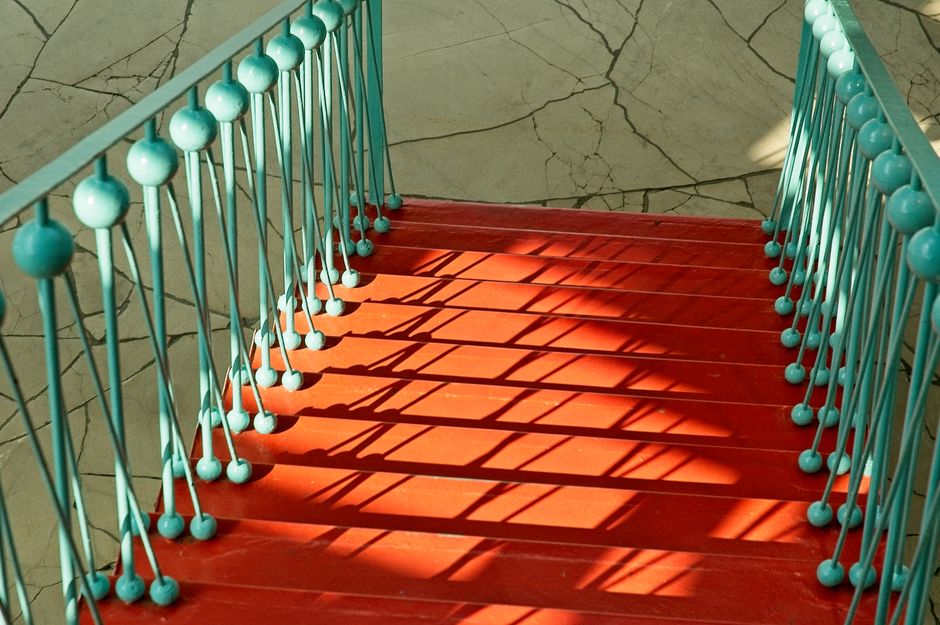 monte-escalier à Saint-Denis-de-Pile