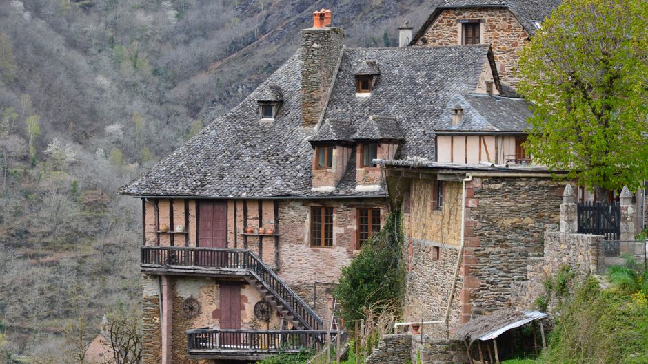 monte-escalier à Bias